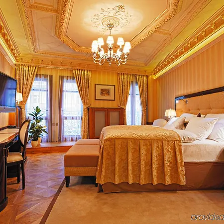 Quisisana Palace Hotel